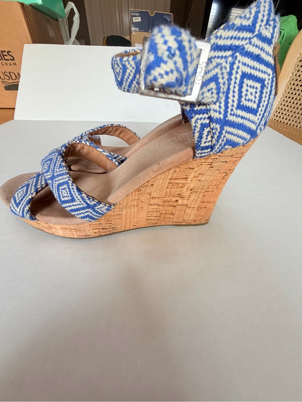 Toms Blue Geometric Textile Cork Wedge Sandals size 7